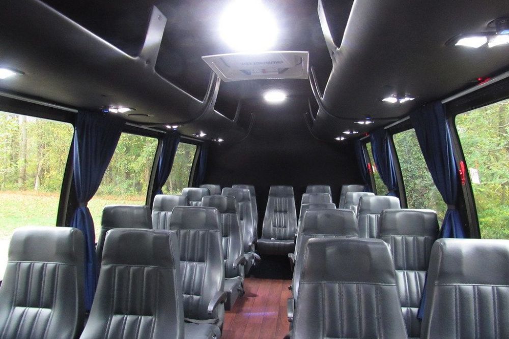 Mini Bus